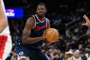名记:热火在签回阿丘瓦之前也曾有意签下班巴