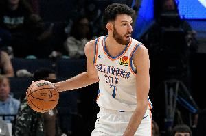  高效表现！霍姆格伦15中10拿下21分7板1助1断3帽